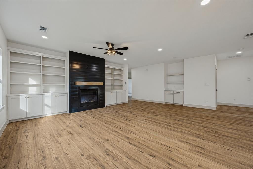 1328 Franklin Avenue