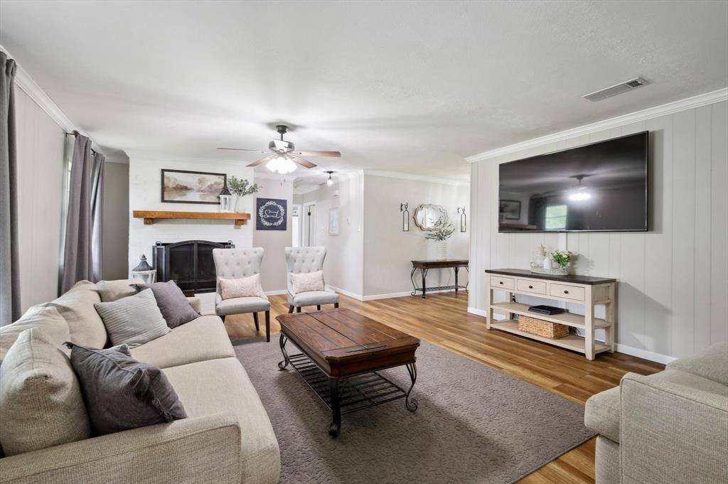 Benbrook Lakeside Add - Residential