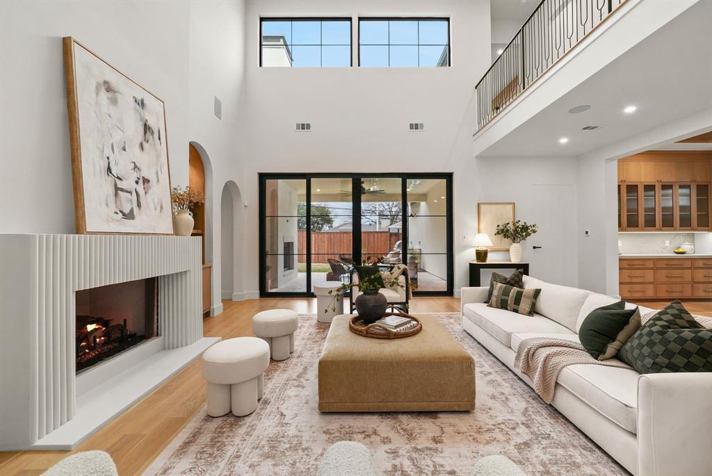 Williams-Caruth Terrace - Residential