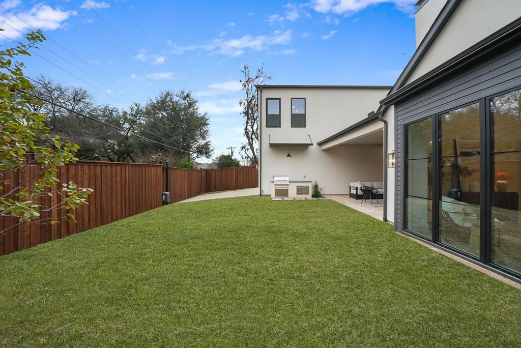 Williams-Caruth Terrace - Residential