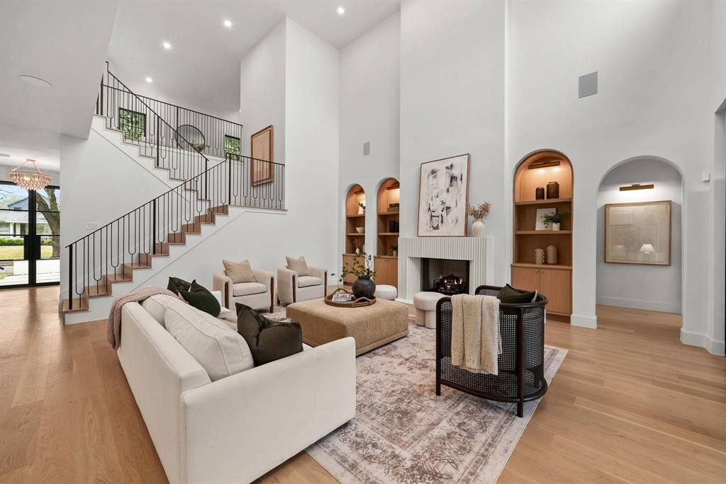 Williams-Caruth Terrace - Residential