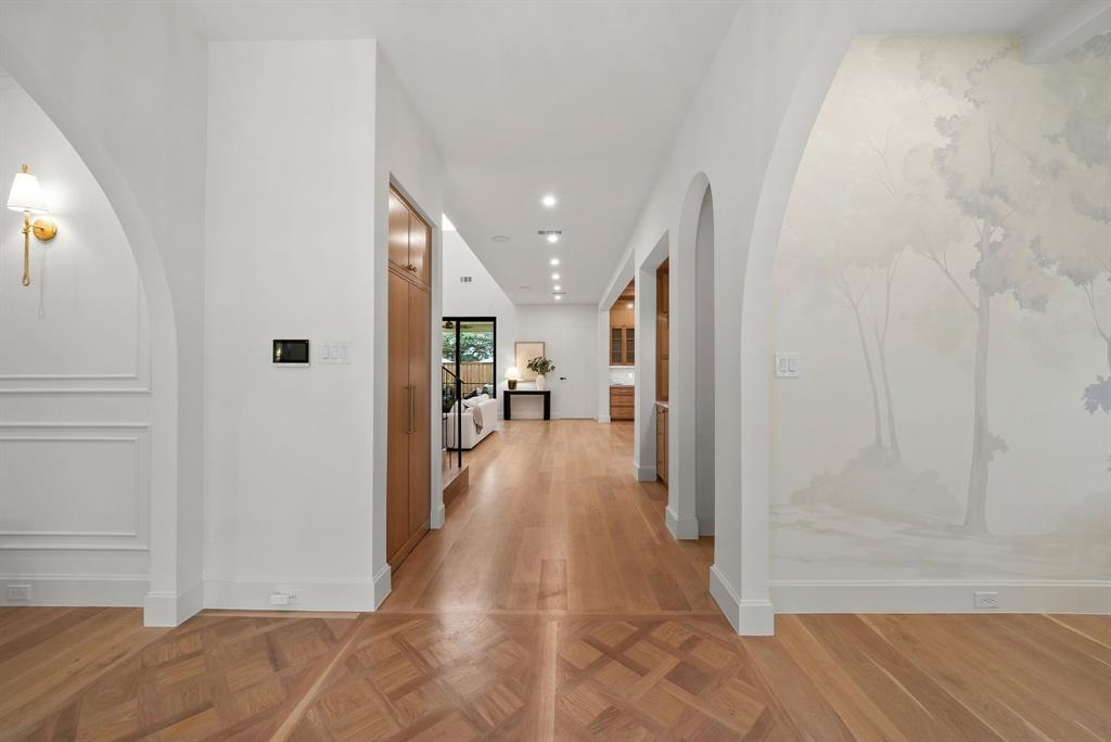 Williams-Caruth Terrace - Residential