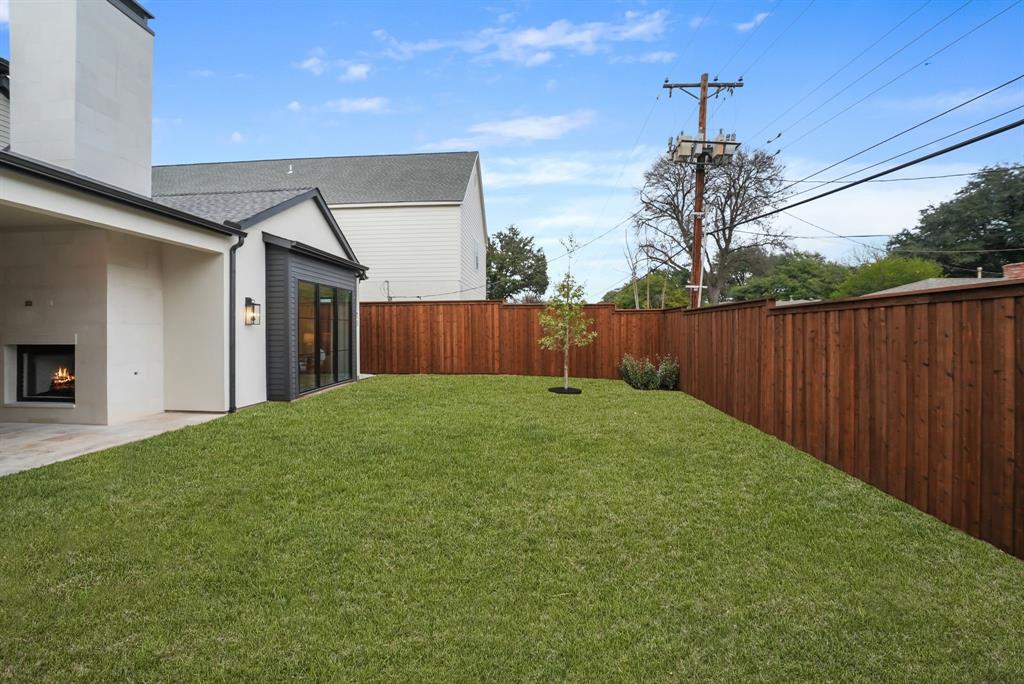 Williams-Caruth Terrace - Residential