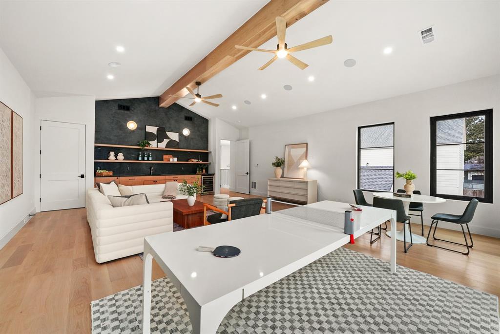 Williams-Caruth Terrace - Residential