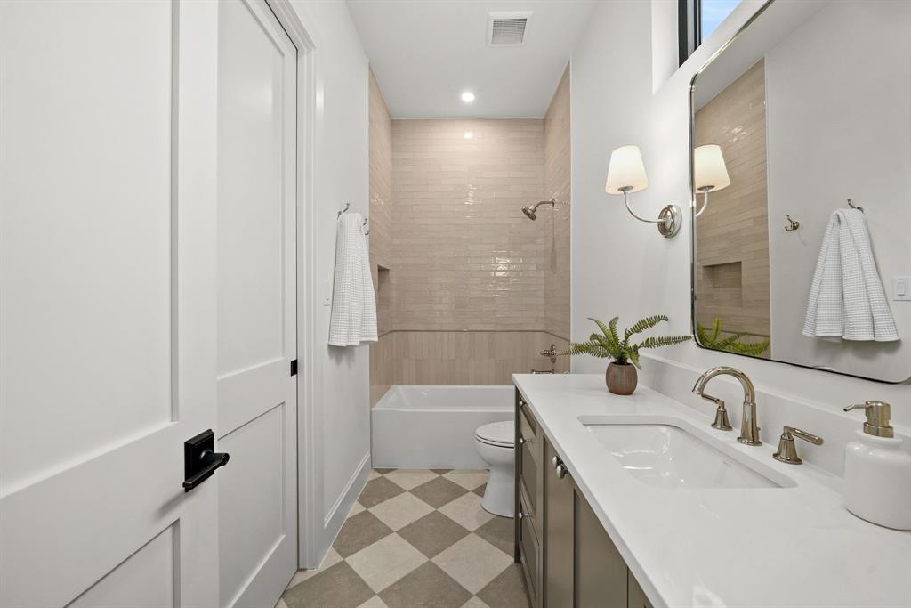 Williams-Caruth Terrace - Residential