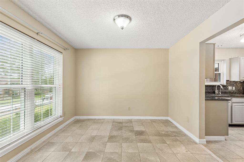 1109 Holly Drive