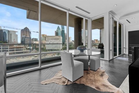 Tiny photo for 2408 Victory Park Lane #736, Dallas, TX 75219 (MLS # 21026125)