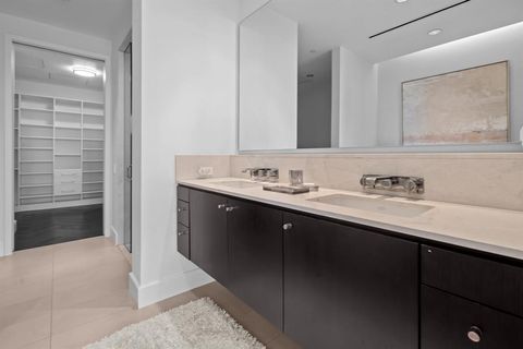 Tiny photo for 2408 Victory Park Lane #736, Dallas, TX 75219 (MLS # 21026125)