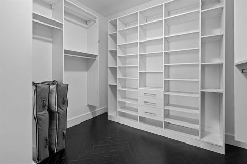 Tiny photo for 2408 Victory Park Lane #736, Dallas, TX 75219 (MLS # 21026125)