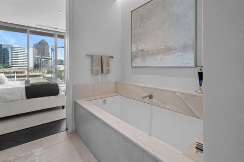 Tiny photo for 2408 Victory Park Lane #736, Dallas, TX 75219 (MLS # 21026125)