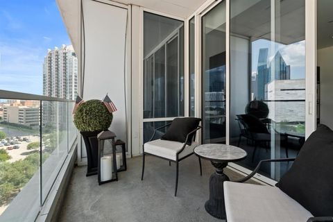 Tiny photo for 2408 Victory Park Lane #736, Dallas, TX 75219 (MLS # 21026125)