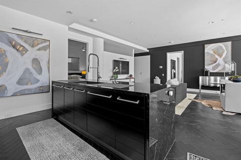 Tiny photo for 2408 Victory Park Lane #736, Dallas, TX 75219 (MLS # 21026125)