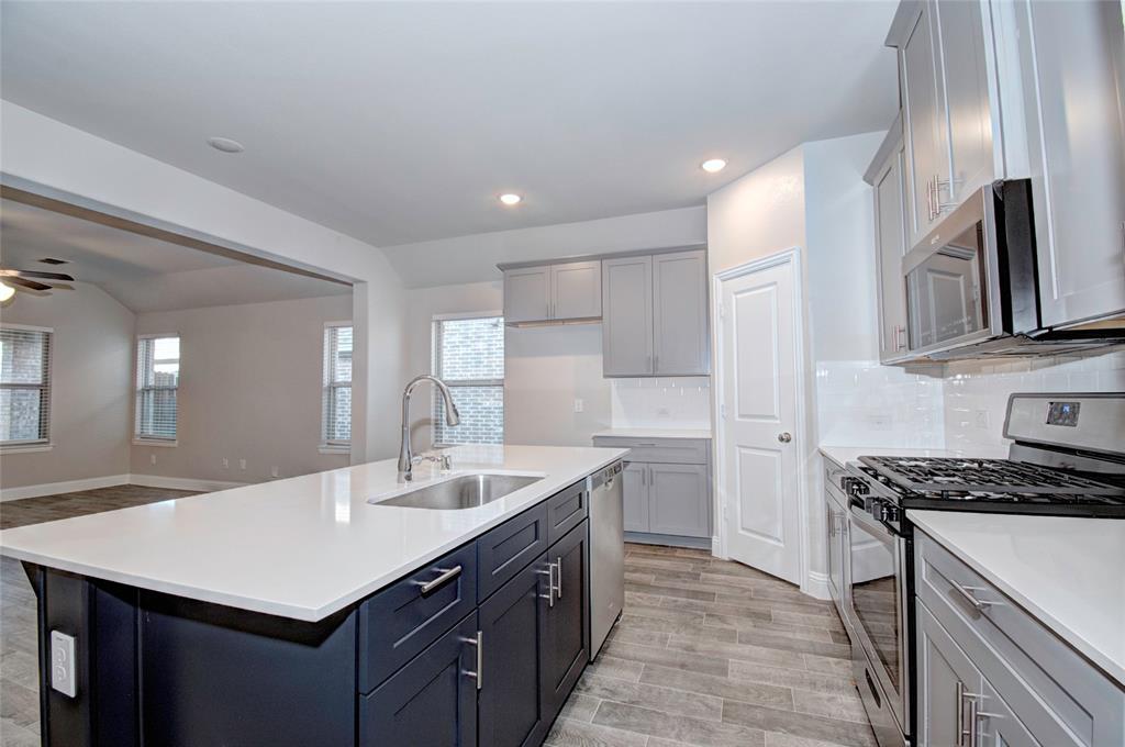 6004 Horsetail Drive
