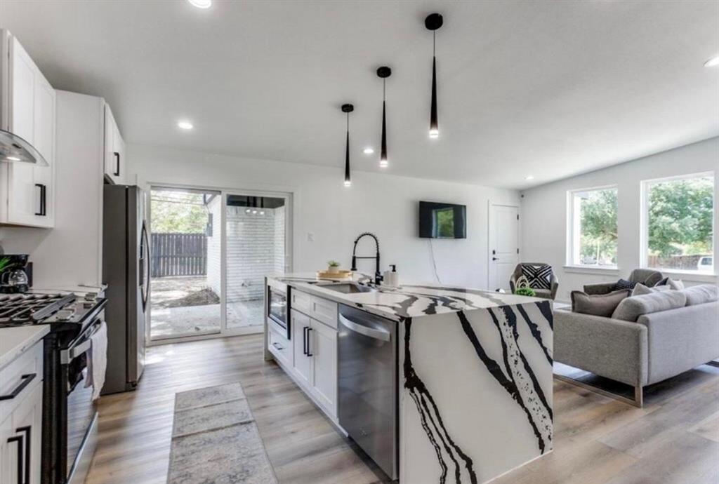 13306 Flagstone Lane