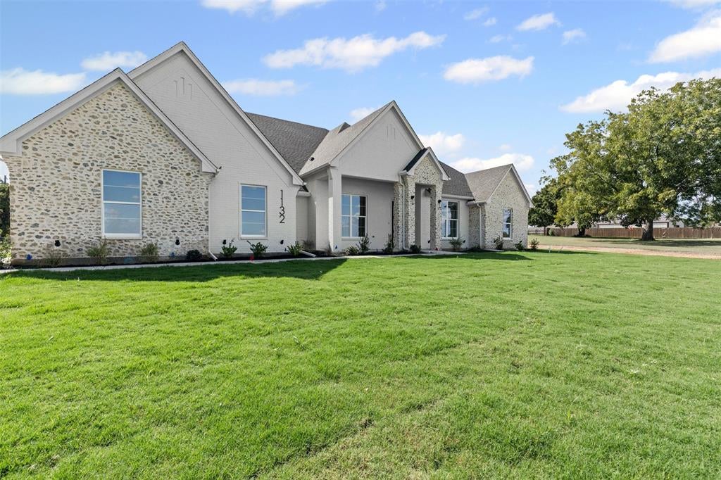 1132 Dobbs Trail