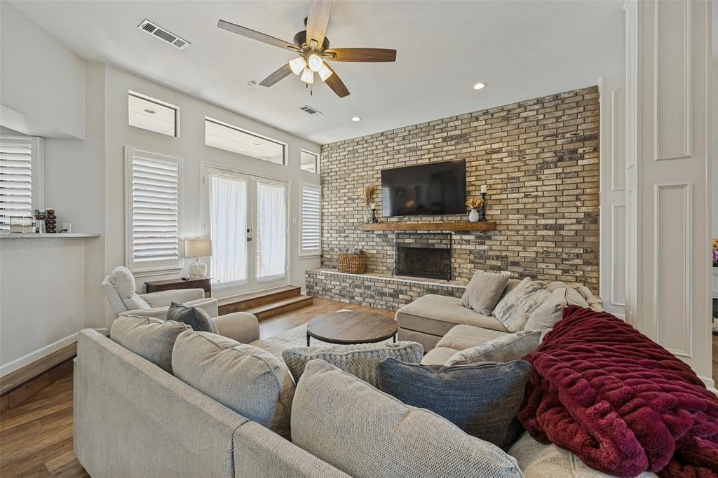 2709 Edinboro Drive