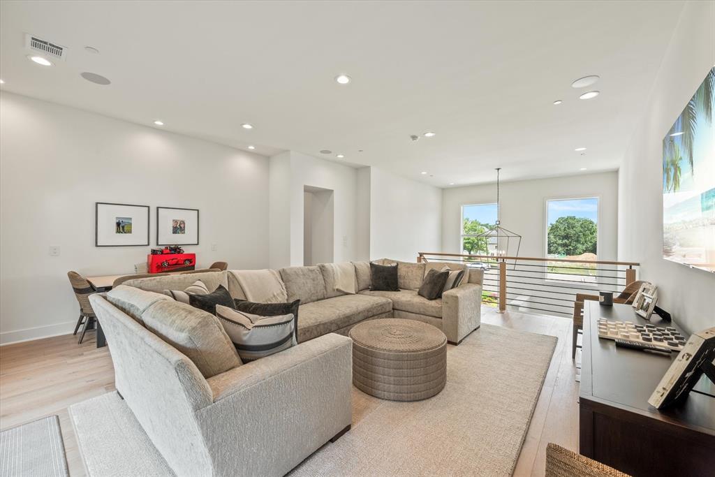 Stony Brook - Residential