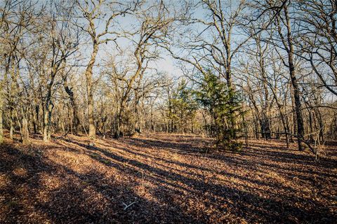 Tiny photo for 3801 Dugas Road, Aubrey, TX 76227 (MLS # 20751370)