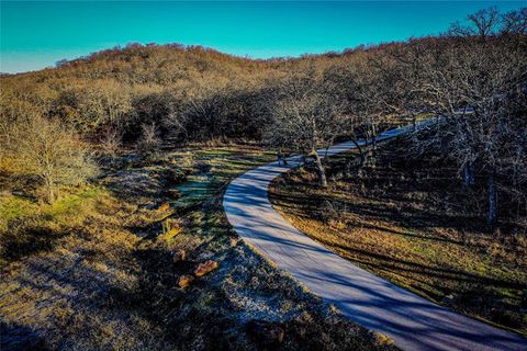 Tiny photo for 3801 Dugas Road, Aubrey, TX 76227 (MLS # 20751370)