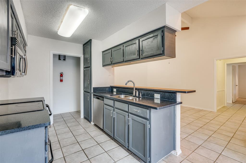 Holiday West Add - Residential Lease