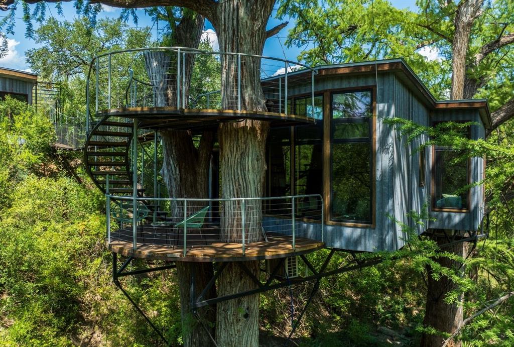 na - Commercial Sale