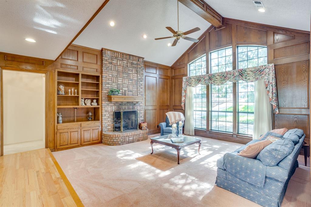 2006 Lake Country Drive