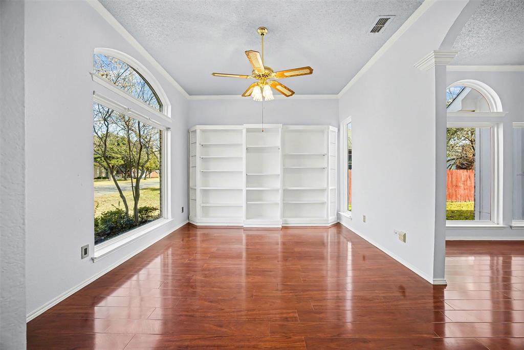 1132 Devonshire Drive