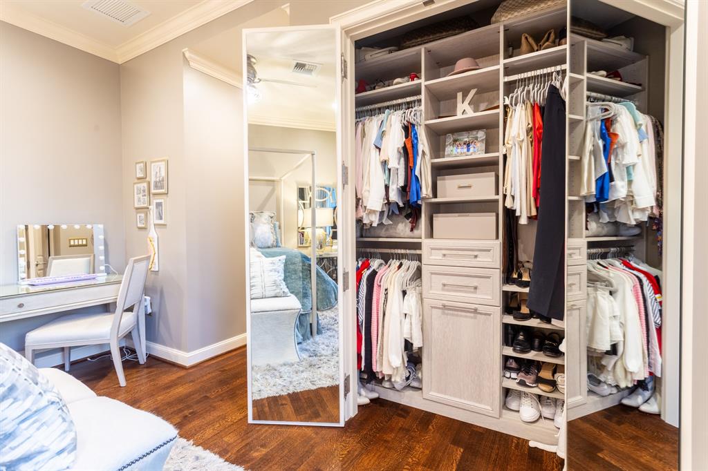 Ritz-Carlton Tower & Regency Row Residence Condo - Residential