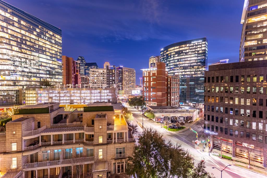 Ritz-Carlton Tower & Regency Row Residence Condo - Residential