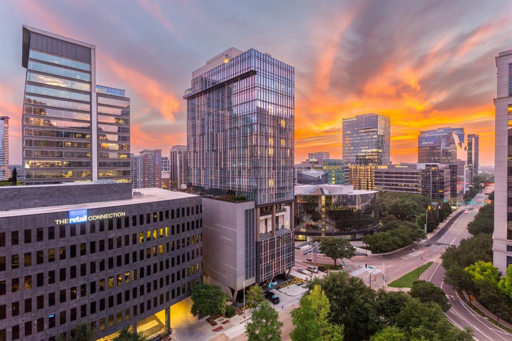 Ritz-Carlton Tower & Regency Row Residence Condo - Residential