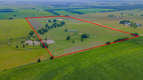 3053 HOBBY CREEK RD, BURLINGTON, TX 76519 - Image cb8f816fc6c30d2f0bce65b2fa12f82b/3978621961