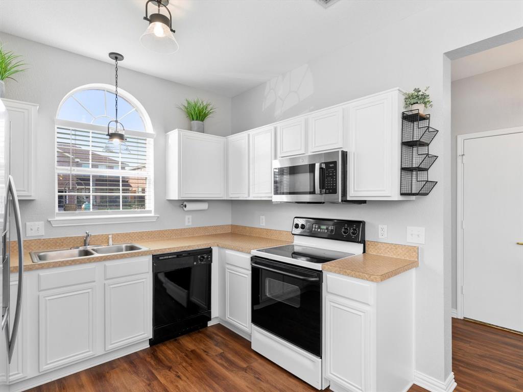 Falcon Ridge - Residential