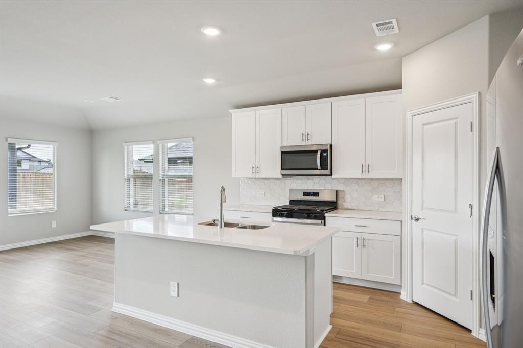 Simpson Crossing - Residential