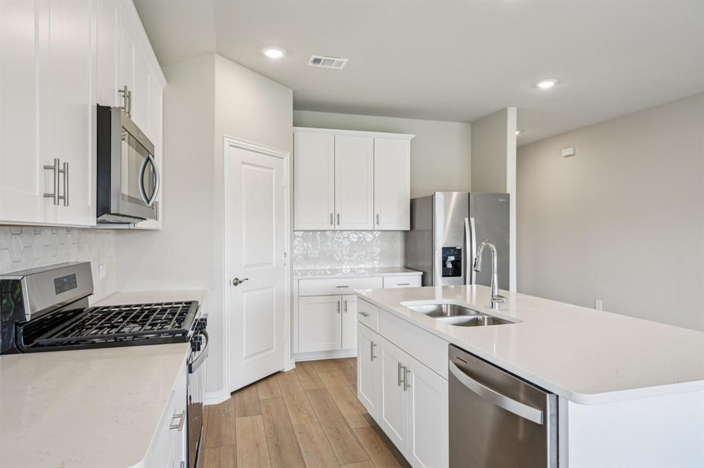 Simpson Crossing - Residential