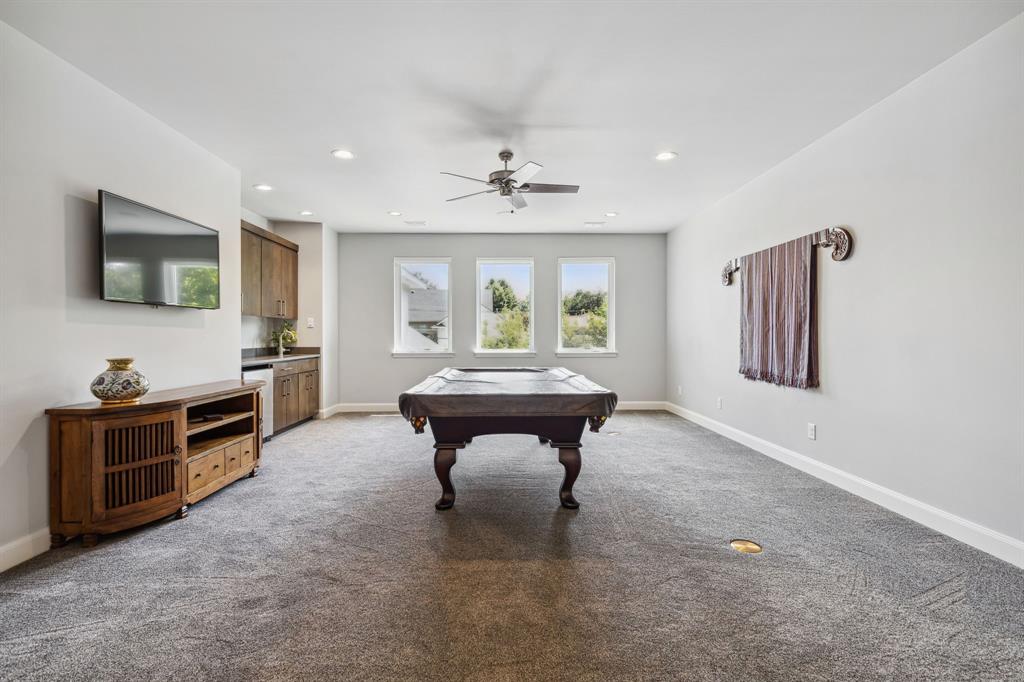 Briarwood 02 Instl - Residential