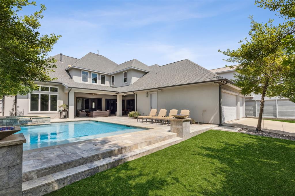 Briarwood 02 Instl - Residential