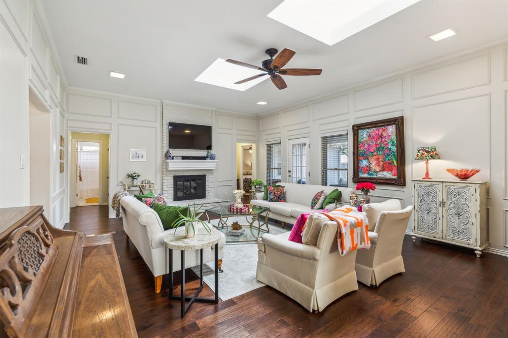 Place 01 544 - Residential