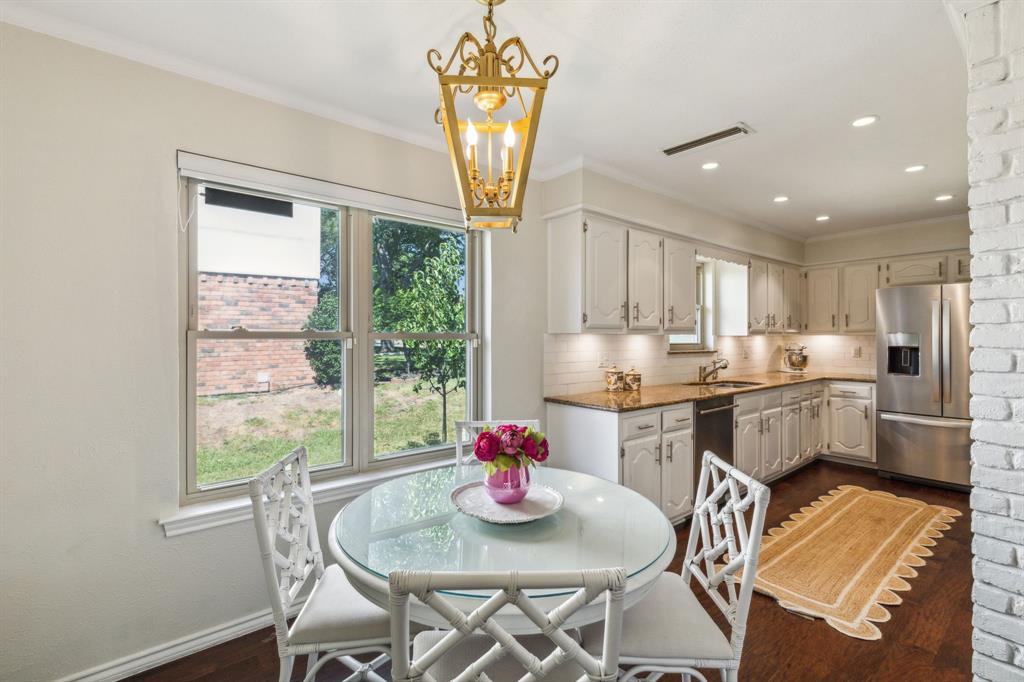 Place 01 544 - Residential