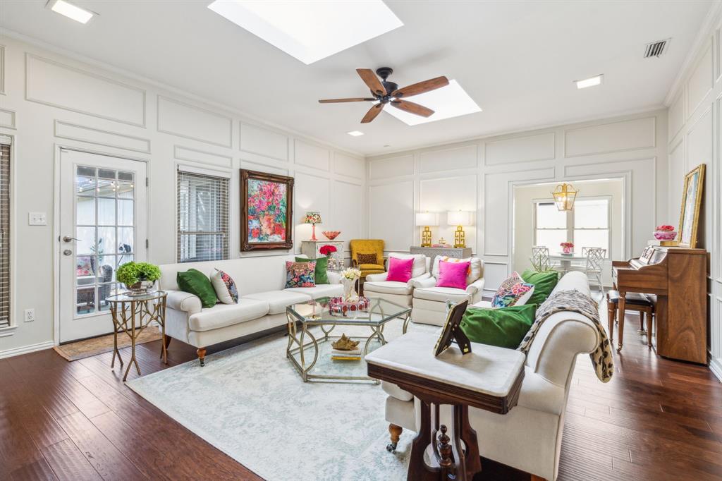 Place 01 544 - Residential