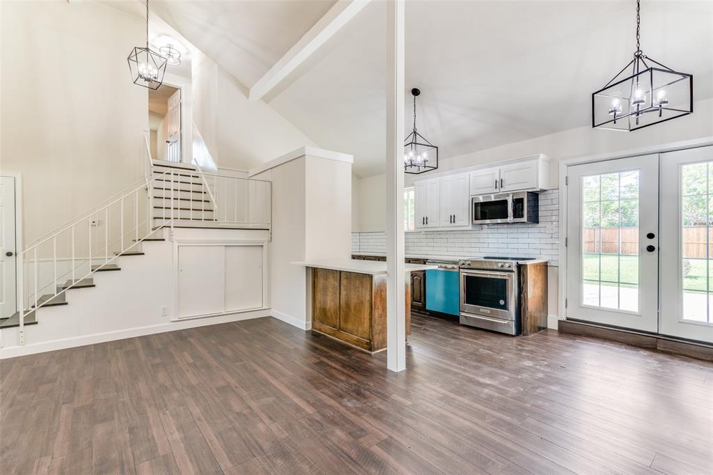 2223 Foxcroft Circle