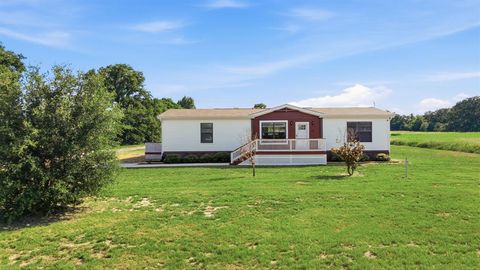 Photo of 719 Vz County Road 4418, Canton, TX 75103 (MLS # 21326860)