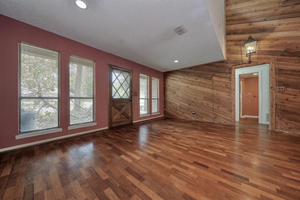 324 Highlander Heights
