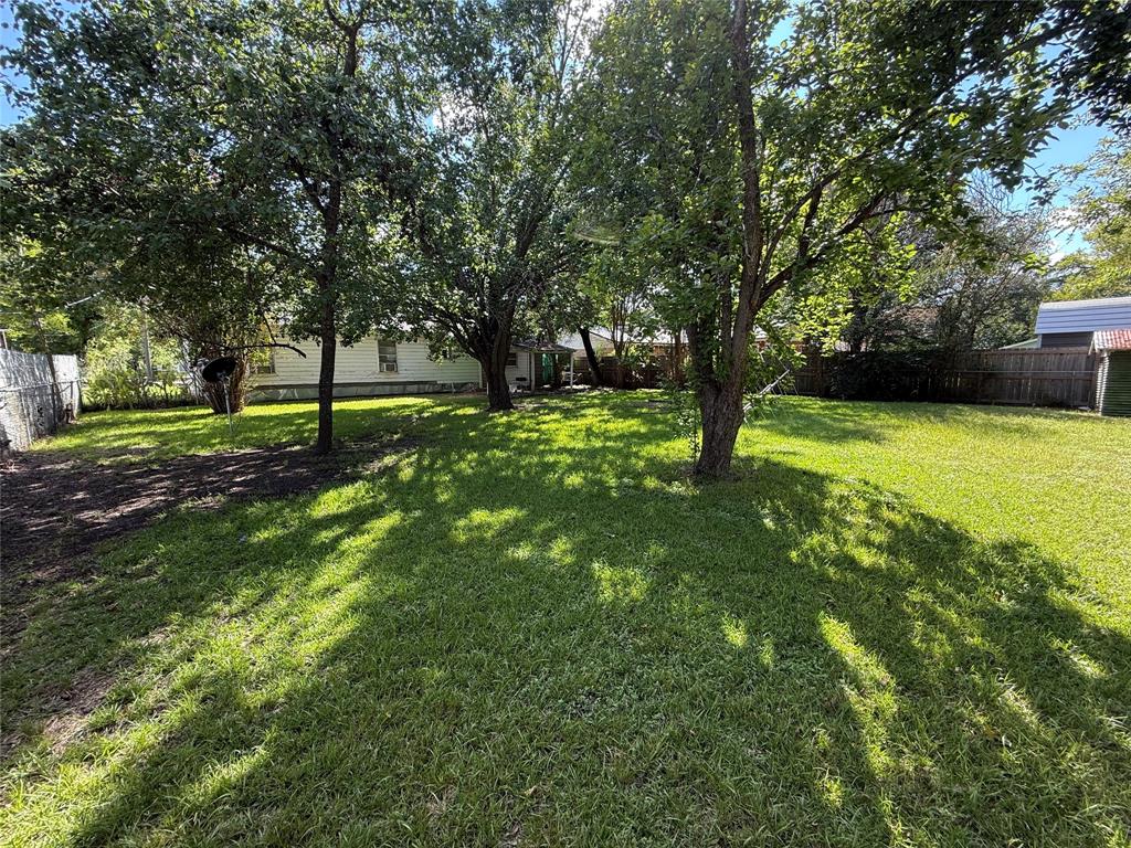 520 W Elm Street