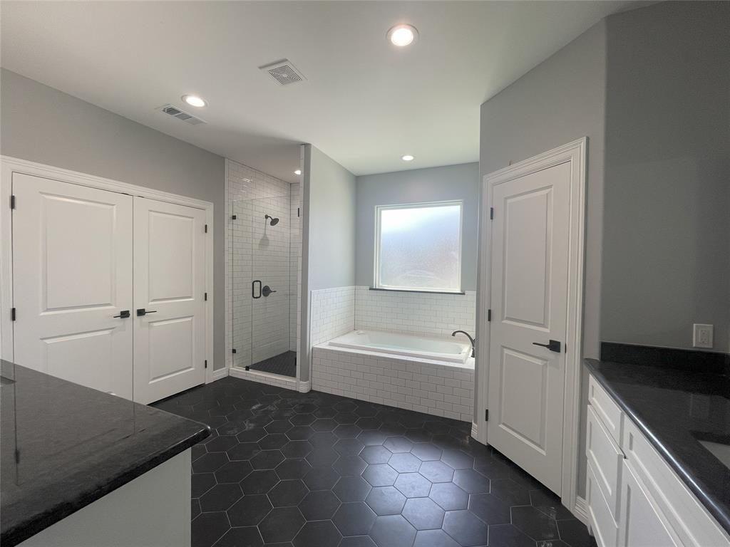 702 Georgia