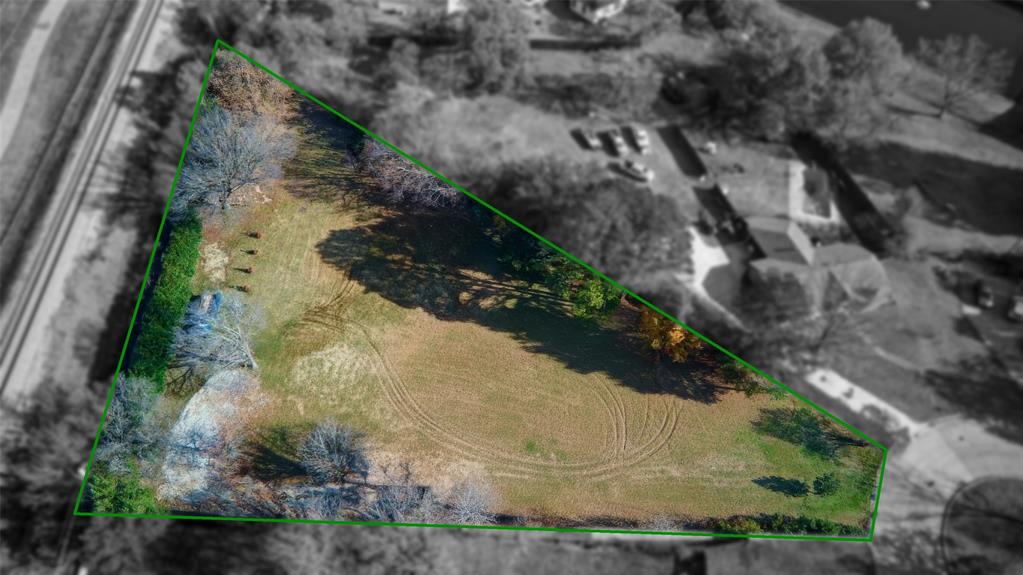 100 Valley View Drive N