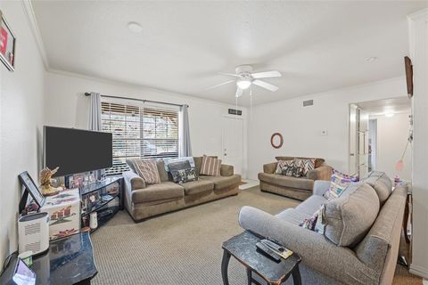 Tiny photo for 821 Jennifer Court, Sanger, TX 76266 (MLS # 21200980)