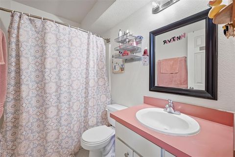 Tiny photo for 821 Jennifer Court, Sanger, TX 76266 (MLS # 21200980)