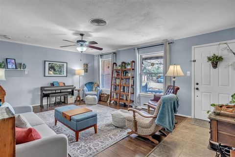 Tiny photo for 709 Hurstview Drive, Hurst, TX 76053 (MLS # 21197256)