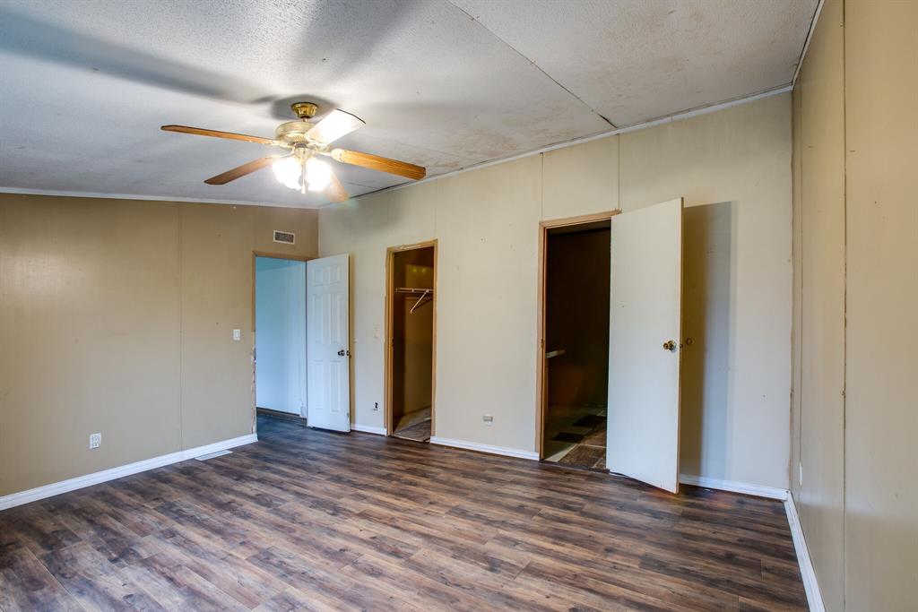 Whispering Oaks Mh Village - Residential