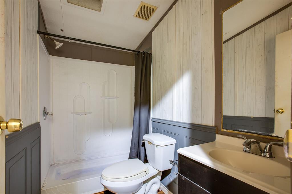 Whispering Oaks Mh Village - Residential